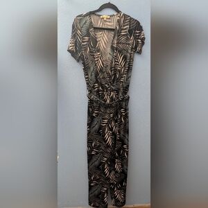 Sandiva Leaf Print Jumpsuit-Size Medium